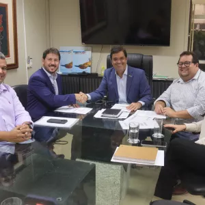SDE e ADISAJ firmam acordo de cooperação para gestão do Distrito Industrial de Santo Antônio de Jesus