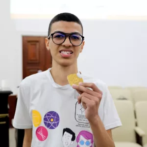 Jean Carlos de Farias Nascimento - Medalha de ouro na Olimpíada Brasileira de Matemática.