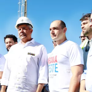 No Oeste, governador inspeciona ampliação e requalificação do aeroporto de Barreiras