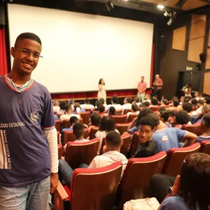 Cineteatro 2 de Julho completa um ano com público de 17 mil pessoas e ações voltadas a estudantes das escolas públicas