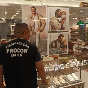 Procon-BA fiscaliza comércio de presentes com “Operação Dia dos Pais’