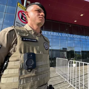 PMs de mais 10 unidades da capital e da RMS passam a utilizar câmeras corporais no patrulhamento ordinário