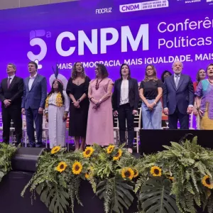“Temos buscado fortalecer, a cada dia, as políticas públicas voltadas para o protagonismo feminino”, destaca Jerônimo Rodrigues na abertura da 5ª CNPM, em Brasília