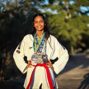Estudante baiana de 16 anos é campeã brasileira de Taekwondo