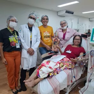 Estudantes da rede estadual ligados ao Centro de Hemodiálise do Hospital São Lucas, em Itabuna, participam do Setembro Verde