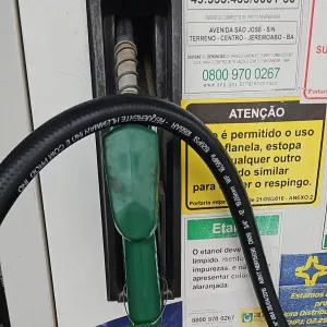 Operação Combustível Legal fiscaliza 47 postos no nordeste e norte do estado