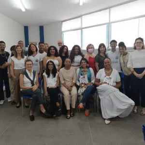 Delegação internacional conhece projeto “Oxe, me respeite – nas escolas”, em Salvador