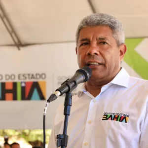 Em mais uma agenda regionalizada, Jerônimo inicia série de entregas em Ribeira do Pombal, nesta sexta (19), seguindo por Novo Triunfo, Adustina e Pedro Alexandre até domingo (21)