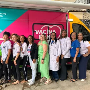 Programa Vacinação na Escola amplia a proteção aos estudantes da rede estadual de ensino, em Salvador