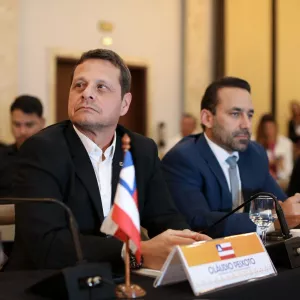 Fórum Nacional reúne estados e Governo Federal para debater planejamento e políticas públicas   O Fórum Nacional de Secretários Estaduais do Planejamento (Conseplan) reuniu, de 3 a 5 de setembro, em São Luís (MA), representantes de todo o país e do Governo Federal para trocar experiências e discutir os principais desafios do planejamento público. O encontro abordou temas como planos de longo prazo, orçamento, captação de recursos, monitoramento e avaliação de políticas públicas, além de iniciativas na área 