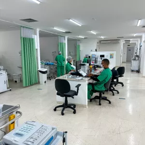 UTI do Hospital Regional de Ruy Barbosa completa um ano, garantindo resolutividade para os pacientes