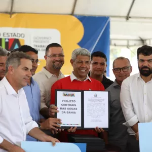 Centrais das Águas: Bahia lança programa para abastecimento de água em municípios do Semiárido baiano