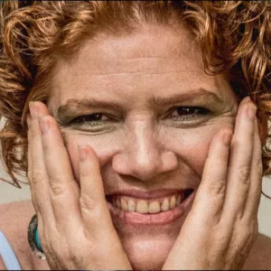 Joana Terra será próxima atração da programação de shows do PAMBA Difusão Amplificada