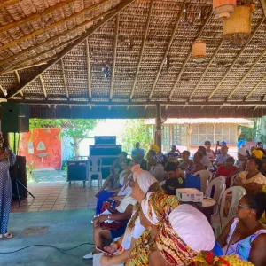 Baianas de acarajé de Camaçari são capacitadas pela Setur-BA para qualificar afroturismo no destino