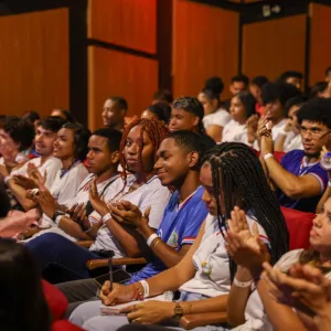Estudantes da rede estadual participam do Aulão Enem com foco em raciocínio lógico e Matemática