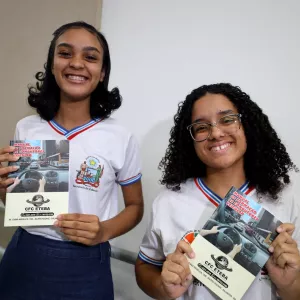 Em Salvador, estudantes da rede estadual contemplados no programa CNH nas Escolas participam da aula inaugural de trânsito