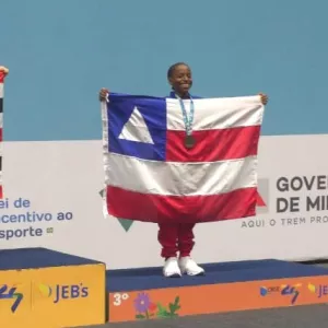 Estudante-atleta Enzo Lima