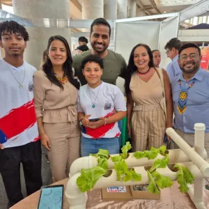 Estudantes da rede estadual da Bahia apresentam projetos em evento do MEC, em Brasília