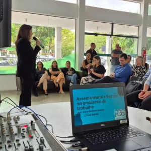 CAR promove palestra sobre combate ao assédio durante a Semana da Saúde do Servidor
