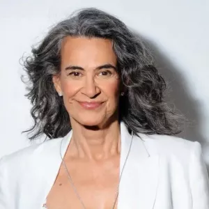 Simone é a homenageada do 23º Festival de Música da Rádio Educadora FM