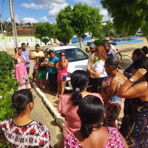 Embasa distribui mudas durante ação socioambiental no centro norte baiano