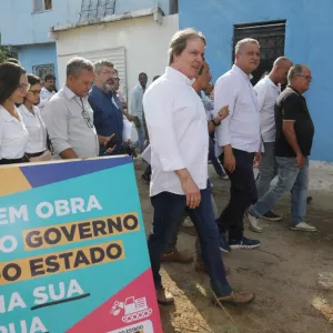 Rui Costa vistoria macrodrenagem na Cidade Baixa e dá ordem de serviço para mais uma obra do Novo PAC na Bahia