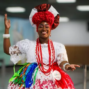 Participantes do Festival Nosso Futuro Brasil-França são recebidos com programação cultural, em Salvador