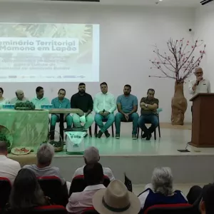 Seagri orienta produtores do semiárido sobre zoneamento de risco climático para cultura da mamona