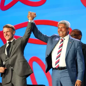 Jerônimo Rodrigues, Margareth Menezes e Emmanuel Macron abrem Festival Nosso Futuro Brasil–França, no Museu de Arte Moderna da Bahia