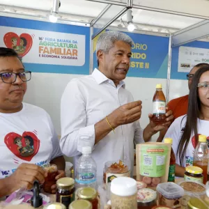 Agricultura familiar reafirma seu protagonismo e movimenta economia em evento no Parque Costa Azul, em Salvador