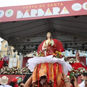 Alvorada, missa campal, cortejo e shows: confira programação dos festejos de Santa Bárbara no Pelourinho