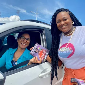 SPM e Detran fazem blitz educativa em dia de mobilização nacional por respeito às mulheres nos transportes públicos