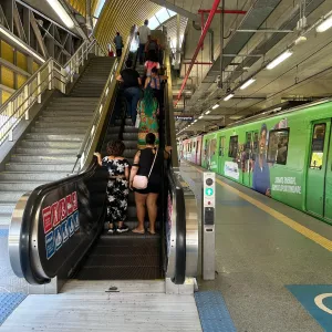 O volume de serviços na Bahia caiu 1,5% em novembro de 2025