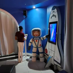 Dia do Astronauta: MGB oferece experiência imersiva com jogo ‘Viagem Interplanetária’ na Sala Universo