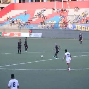 Barcelona e Juazeirense nesta quinta na TVE