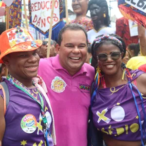 Mudança do Garcia transforma o bairro em palco de tradição, crítica e pertencimento