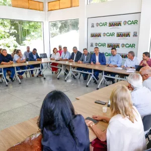  Governo do Estado cria comissão e discute junto aos produtores medidas para proteger produção de cacau