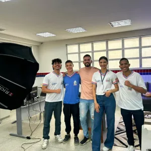 Professor da rede estadual conquista Prêmio LED e revela força da pesquisa na escola pública