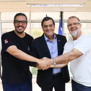 SDE apresenta projeto de desenvolvimento econômico, através do turismo inteligente, ao Consórcio Nordeste