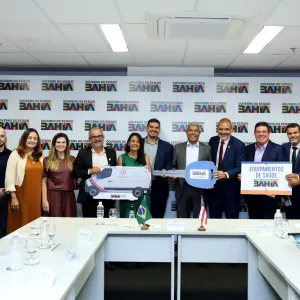 Governo do Estado entrega ambulância e equipamentos hospitalares para o município de Boquira