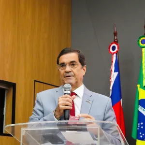 Secretário de Desenvolvimento Econômico, Angelo Almeid