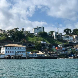  Bahia terá sol e calor predominando no fim de semana, com chuvas isoladas em algumas regiões
