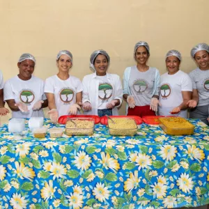 Associação da Jaqueira transforma produção agroecológica em comida para famílias em situação de vulnerabilidade