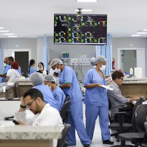 Suspensão de avaliação vascular nas UPAs municipais de Salvador amplia demanda sobre a rede estadual