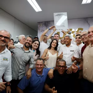 Governo do Estado entrega UBS e autoriza implantação do Sistema de Esgotamento Sanitário em Brumado