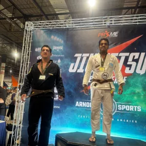 Igor Nogueira conquista medalhas de ouro e prata na Copa Prime Parajiujitsu Experience