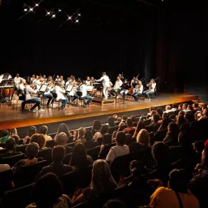 Orquestra Sinfônica da Bahia se apresenta no Teatro Cidade do Saber, em Camaçari, no dia 11 de abril