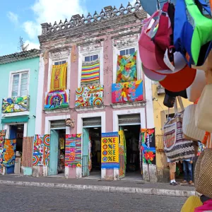 Pelourinho recebe shows de Swing do Pelô, Commanche, Seu Pereira, Flor de Maracujá e Forró Passa Pé; confira programação