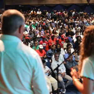 Governo da Bahia fortalece alimentação escolar e amplia novos mercados para a agricultura familiar