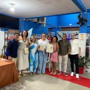 Estudantes de colégio estadual em Juazeiro lançam livro de poemas com histórias e memórias pessoais